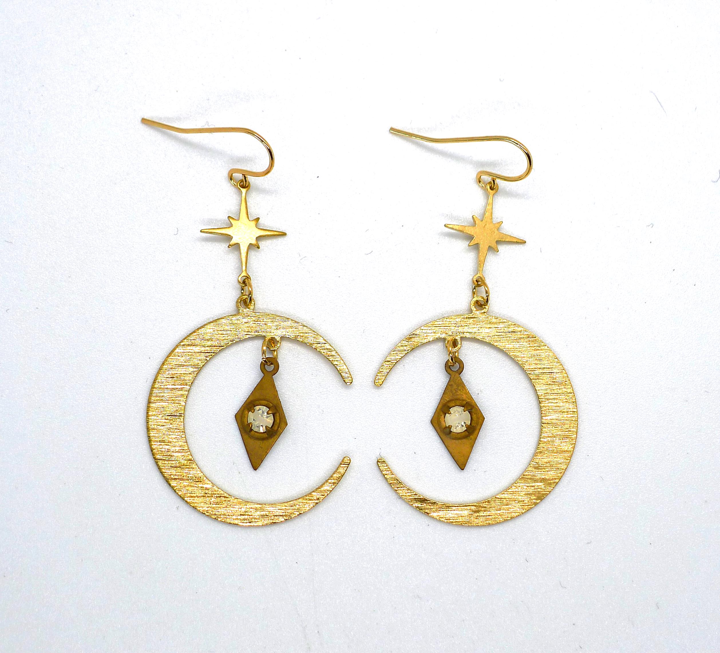 Crescent Moonbeams