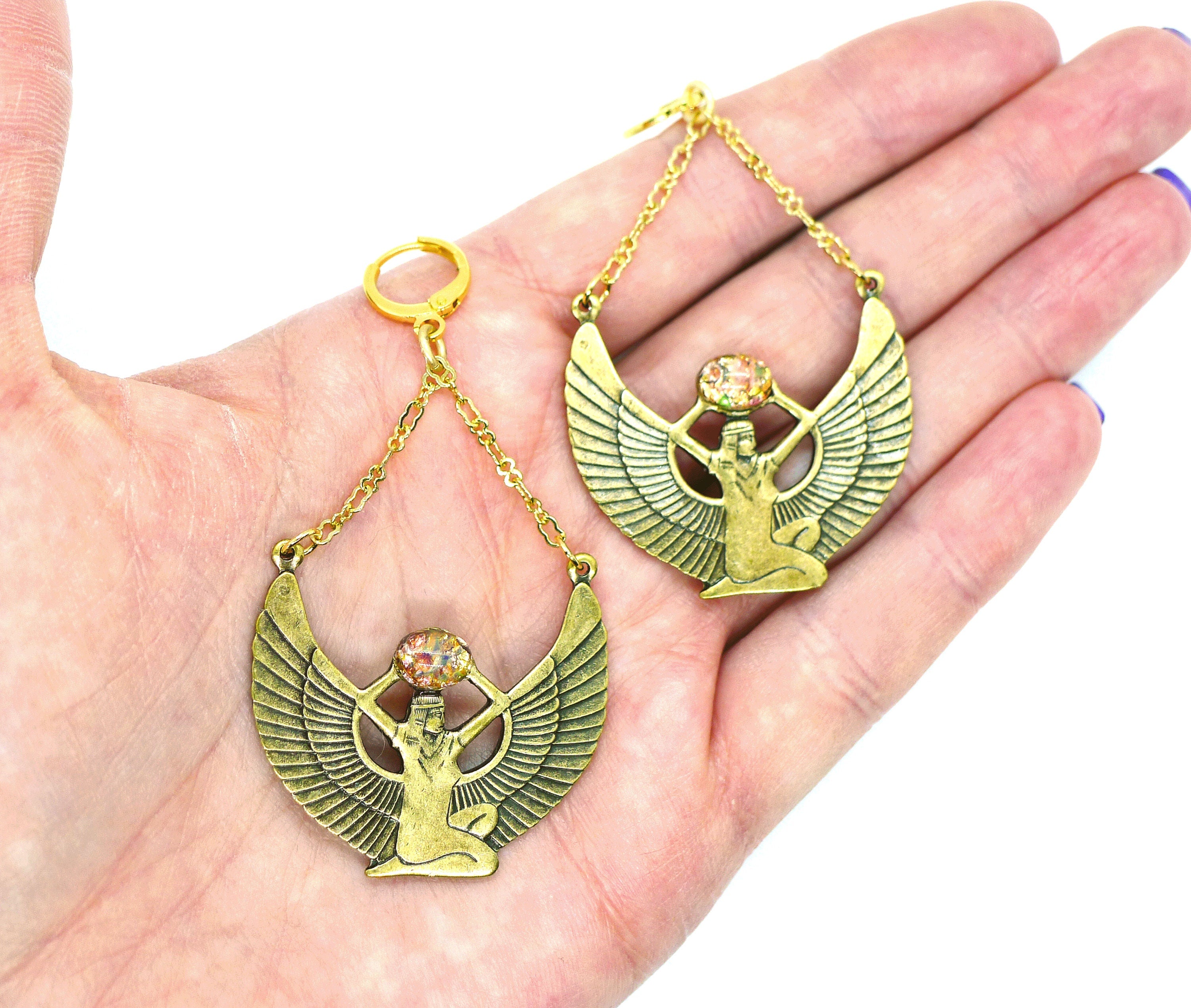 Isis Wings