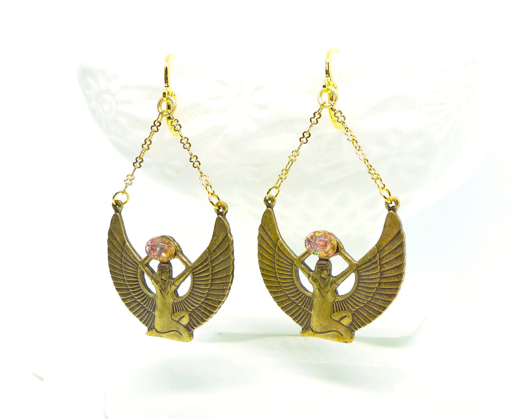 Isis Wings
