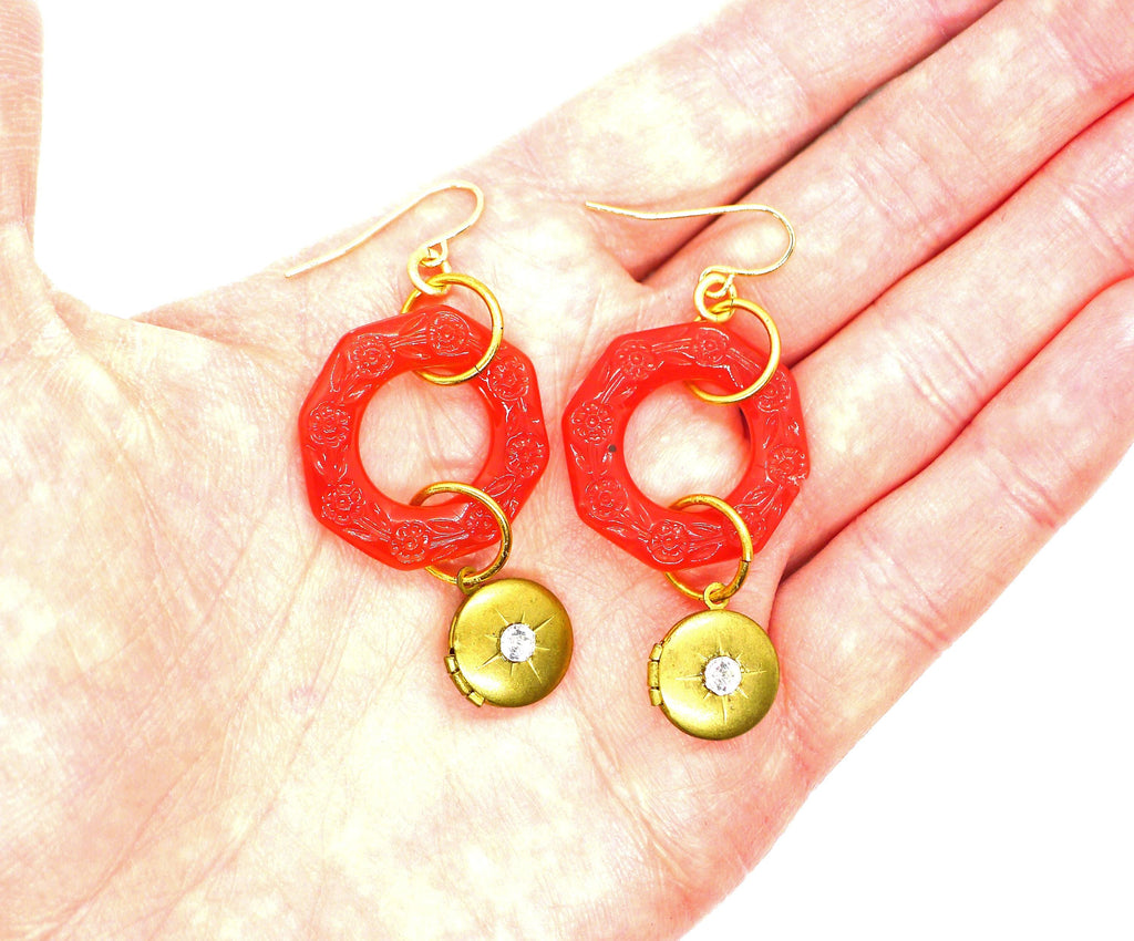 Coral Hoops